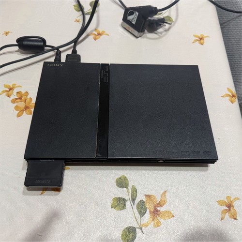 Sony playstation slim - 2,